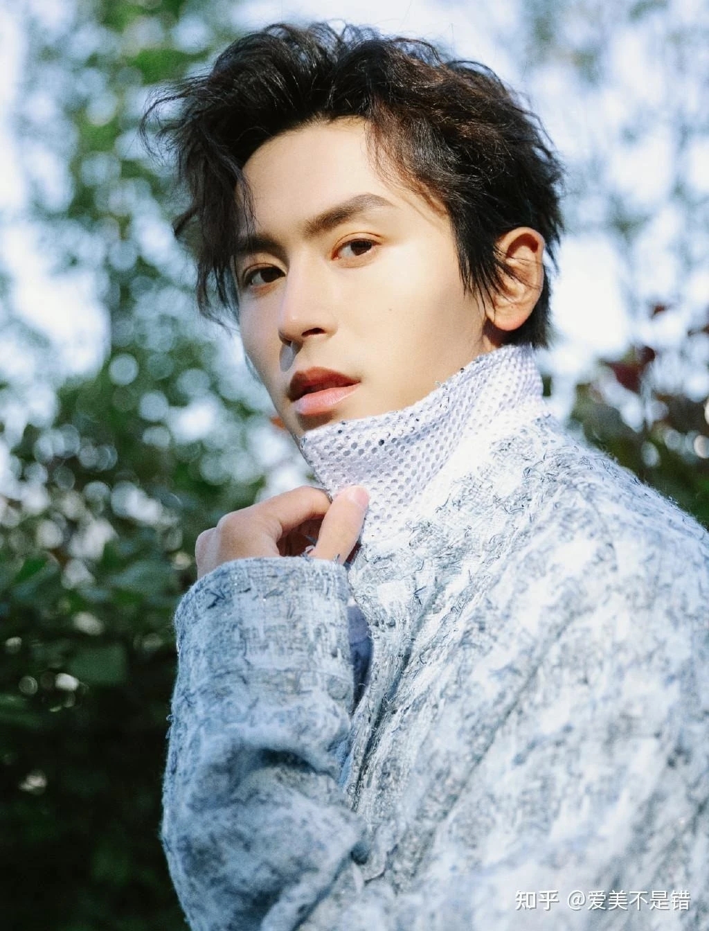 Tranh cãi về gương mặt đẹp nhất thế giới 3 Tranh cãi về gương mặt đẹp nhất thế giới