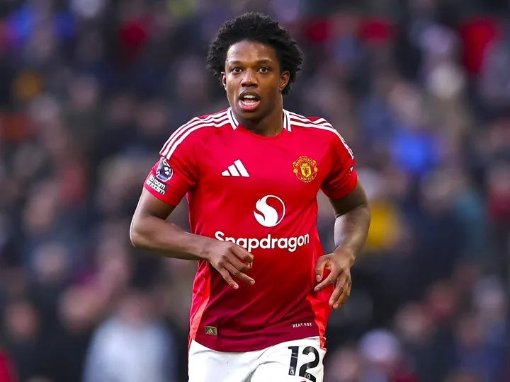 Tyrell Malacia: Chào mừng trở lại!