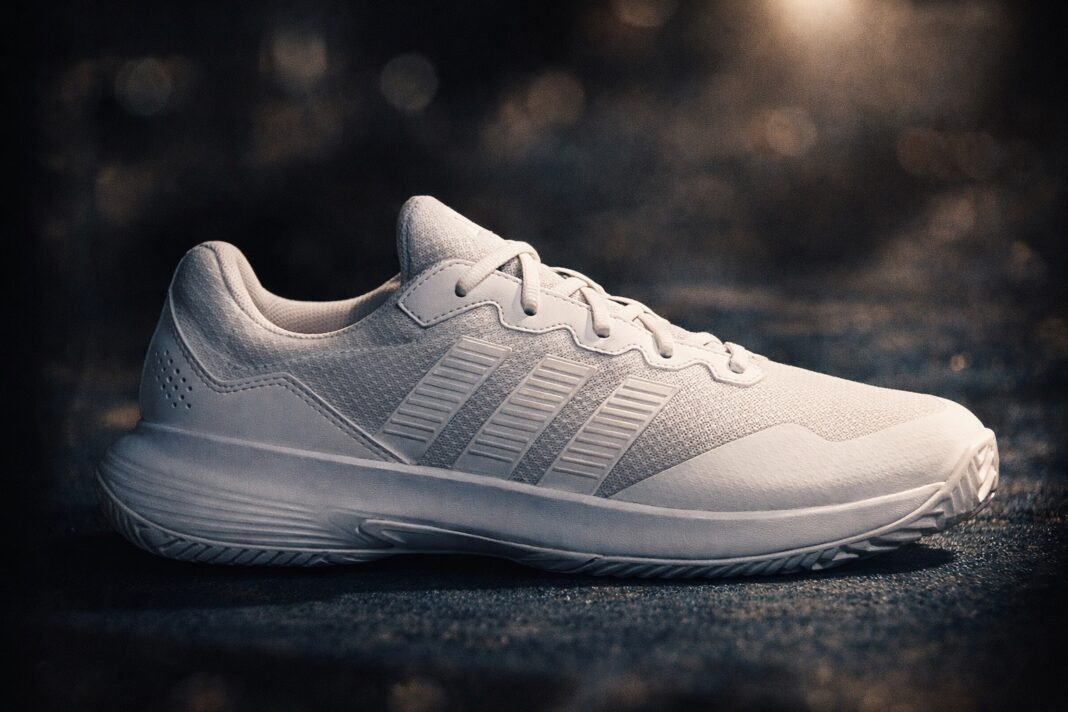 adidas GameCourt 2 review: 2 triệu cho người chơi phong trào