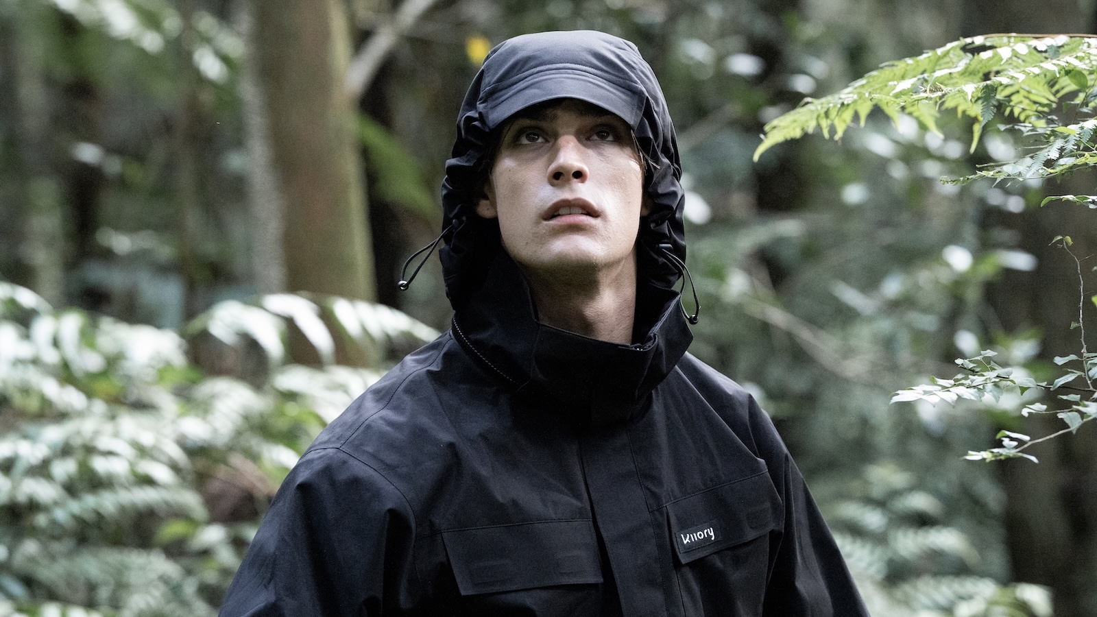 Áo khoác graphene cho ngày lạnh sâu -16°C 2 Áo khoác graphene cho ngày lạnh sâu -16°C