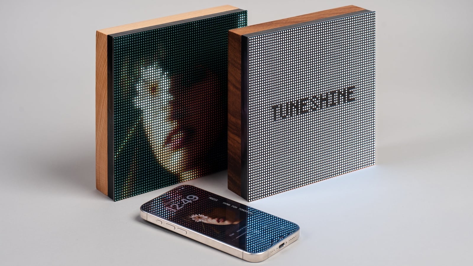 Biến bàn làm việc thành Chill Zone với màn hình hiển thị nhạc TuneShine 4 Tuneshine – Khi bìa album bước ra khỏi màn hình