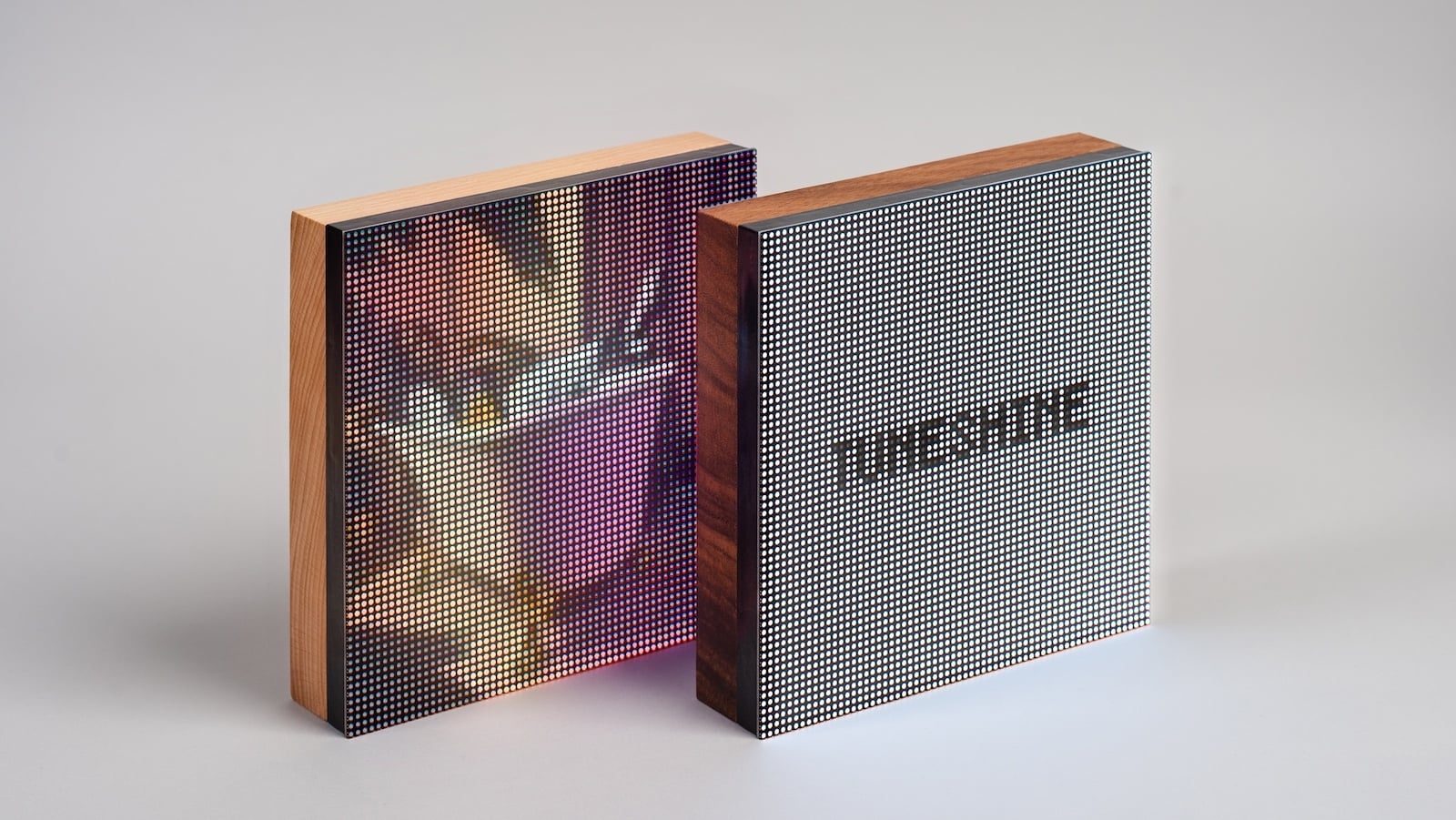 Biến bàn làm việc thành Chill Zone với màn hình hiển thị nhạc TuneShine 5 Tuneshine – Khi bìa album bước ra khỏi màn hình