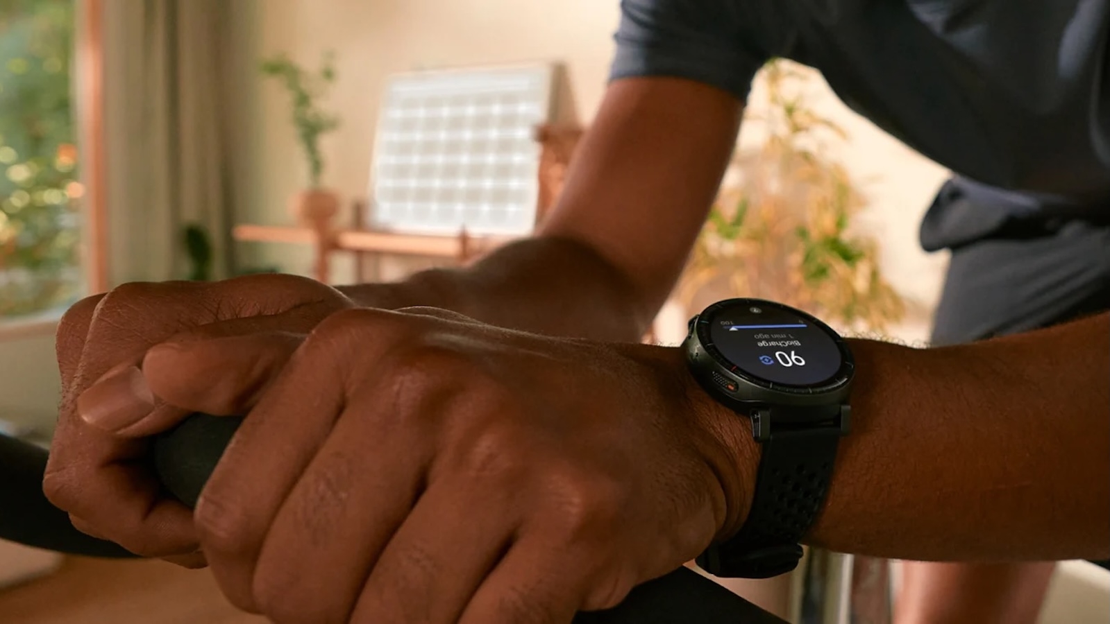 Amazfit Active Max: Không cần sạc mỗi ngày