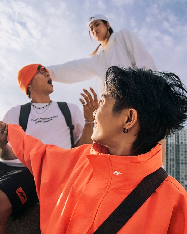 Áo Thun Biti’s Hunter Original H Step Forward: Tầm giá 300k có hợp lí?