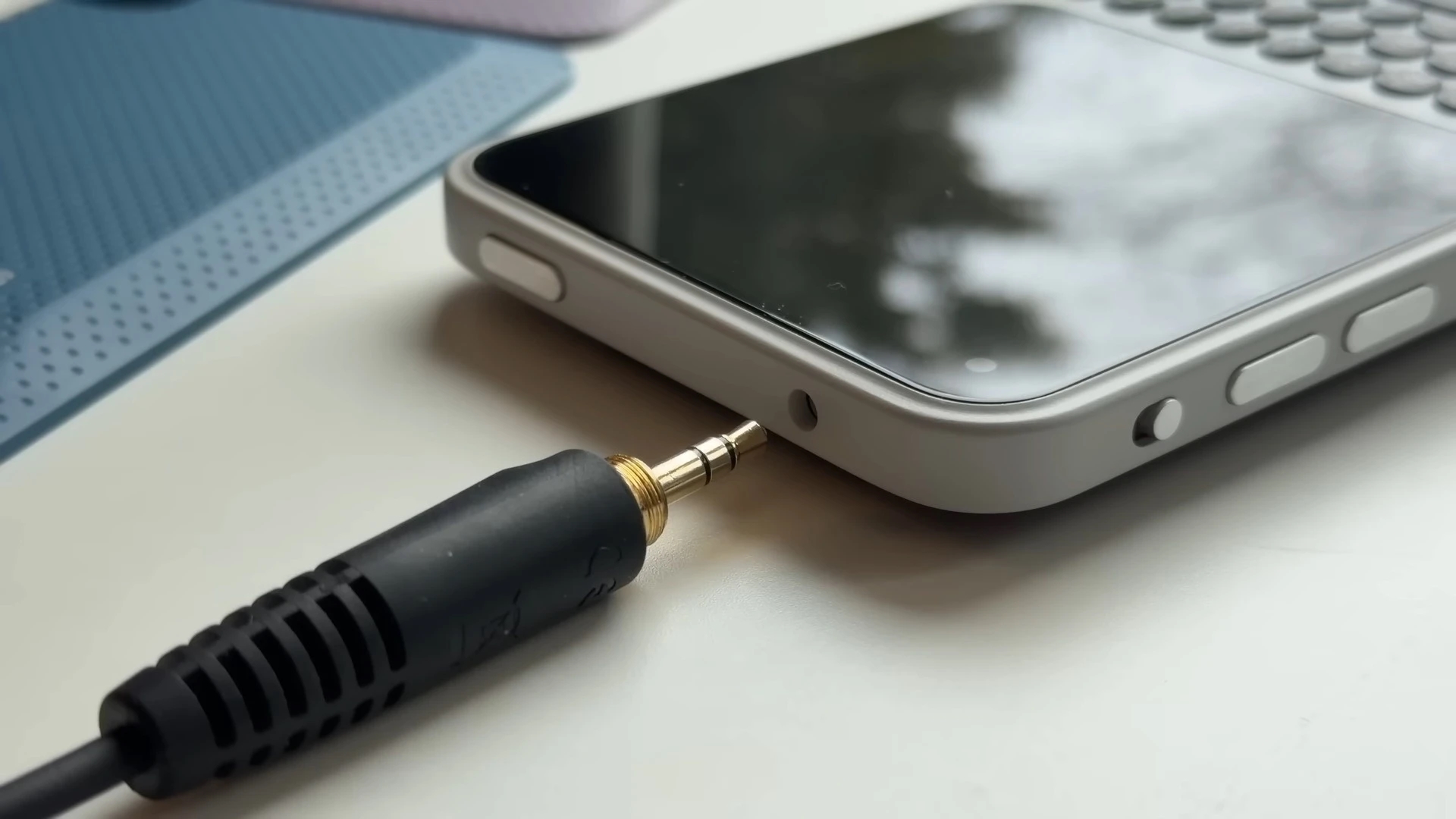 ‘Hậu duệ’ của BlackBerry xuất hiện 3 ‘Hậu duệ’ của BlackBerry xuất hiện