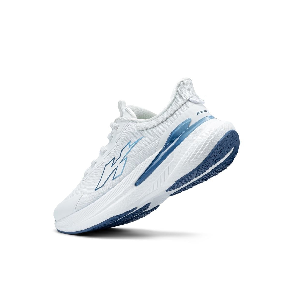 Đánh giá nhanh Biti’s Hunter EZ Lift màu xanh dương: Ôm ấp từng chuyển động