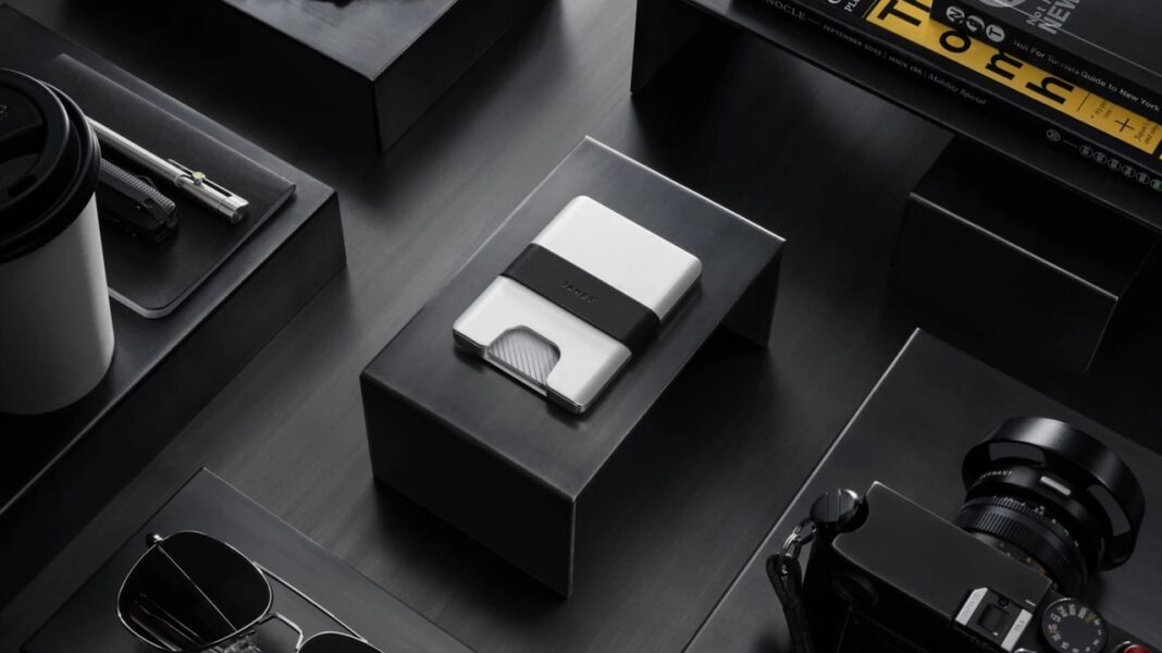 The Lowe – Ví thẻ tối giản của James Brand