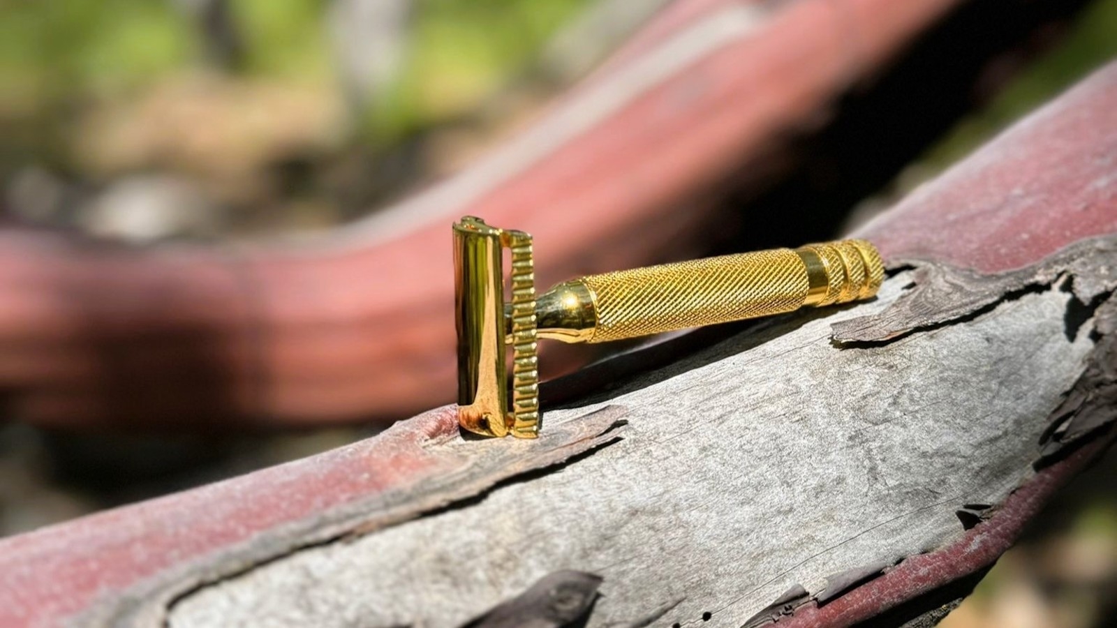 Gold Safety Razor: Chiếc dao cạo vàng dành cho quý ông 4 Gold Safety Razor: Chiếc dao cạo vàng dành cho quý ông