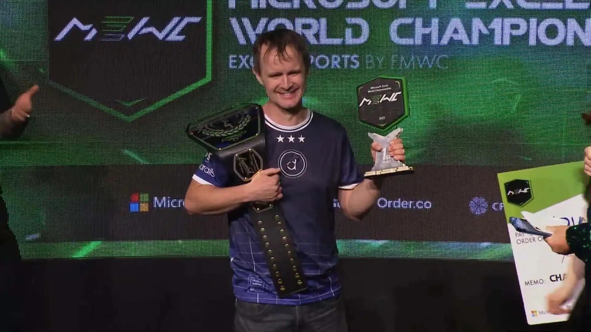 Chia sẻ của người giỏi Excel nhất thế giới 1 Chia sẻ của người giỏi Excel nhất thế giới