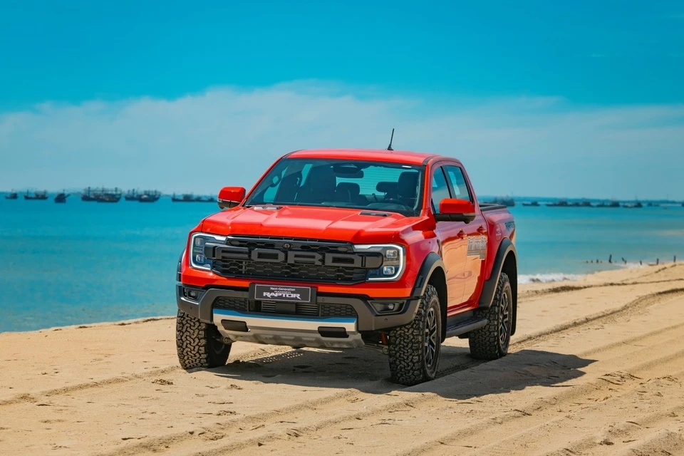 Ford lập kỷ lục triệu hồi xe