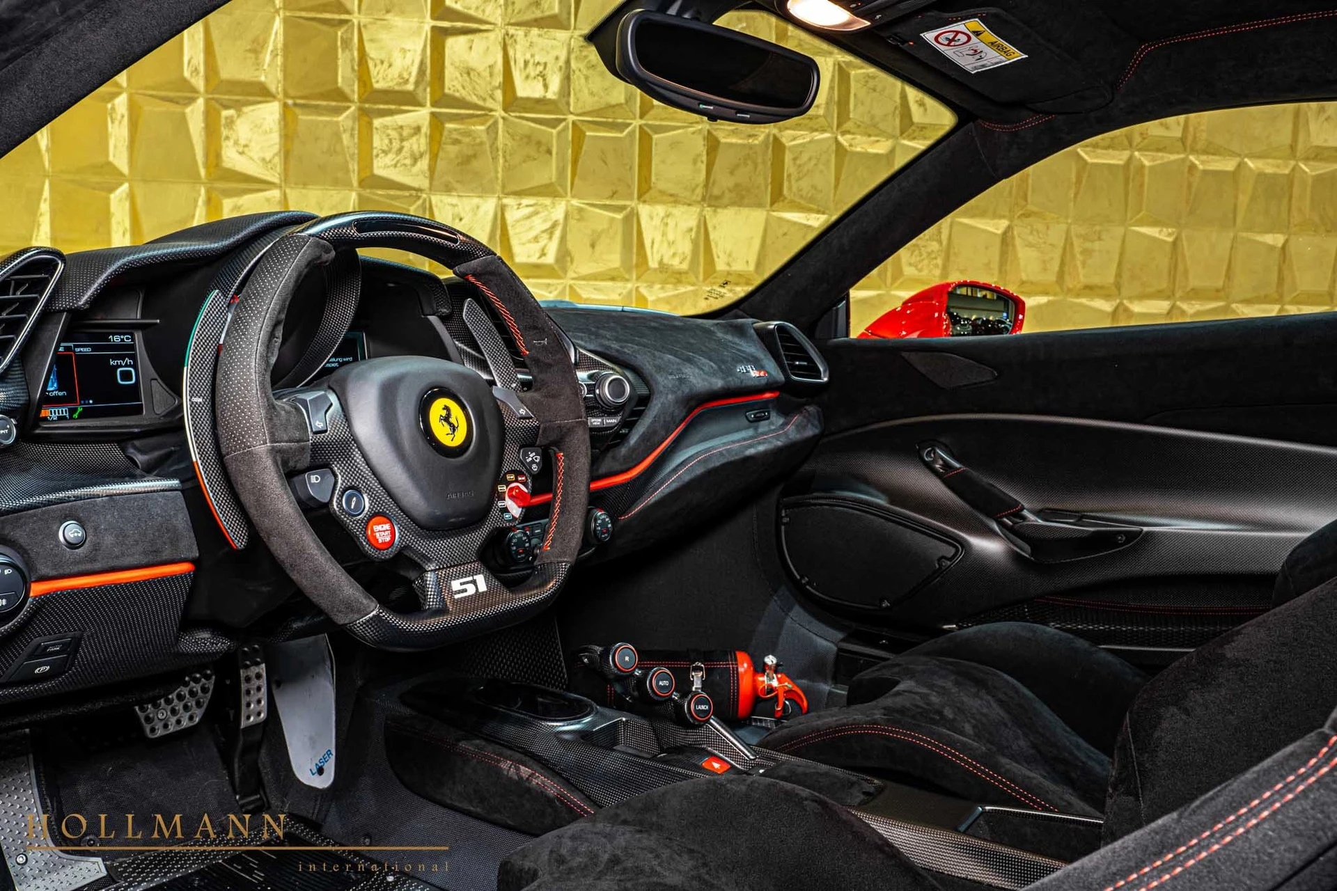 Ferrari 488 Pista Piloti: Mang huyền thoại trở lại 4 Ferrari 488 Pista Piloti: Mang huyền thoại trở lại