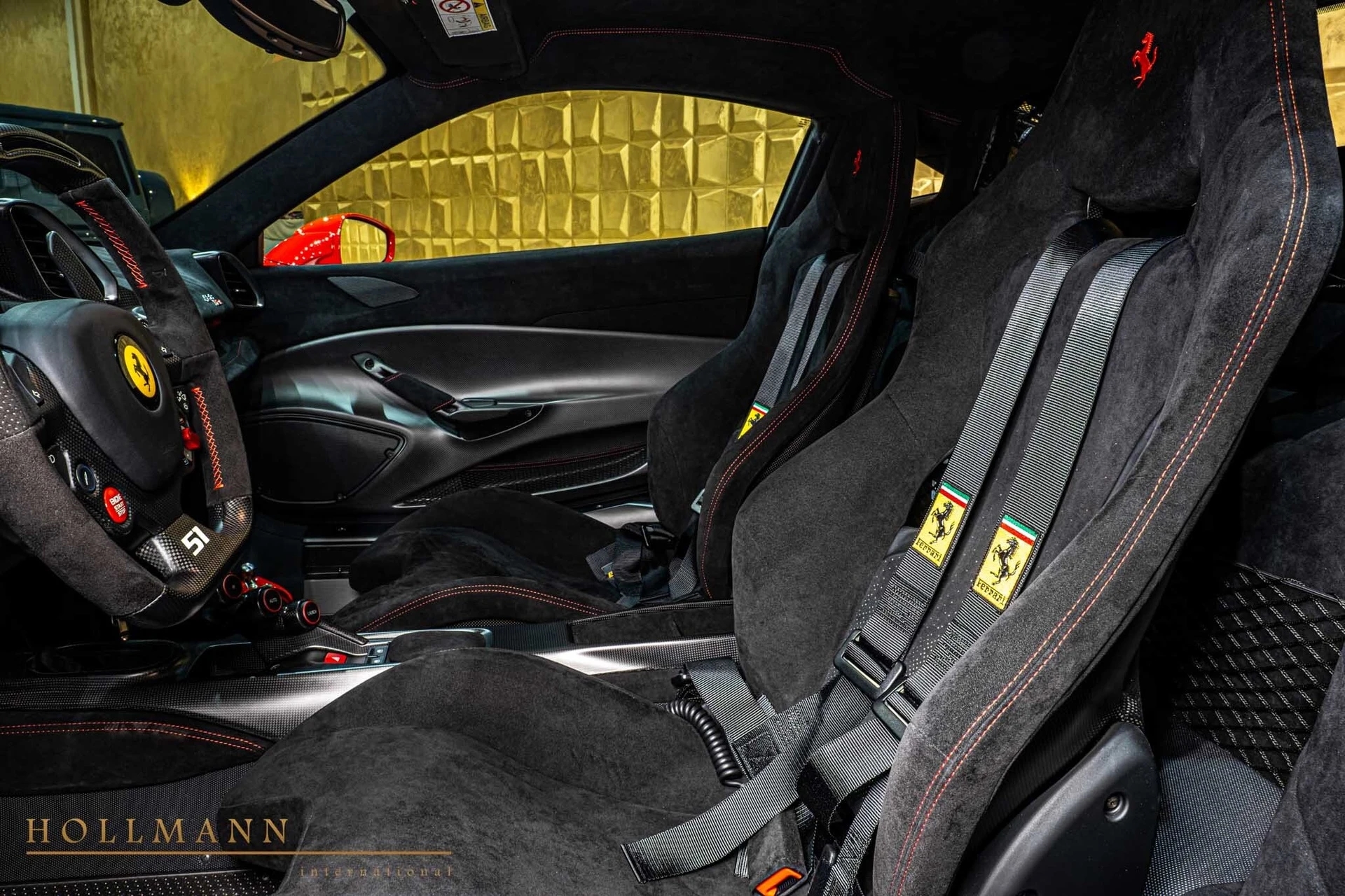 Ferrari 488 Pista Piloti: Mang huyền thoại trở lại 5 Ferrari 488 Pista Piloti: Mang huyền thoại trở lại