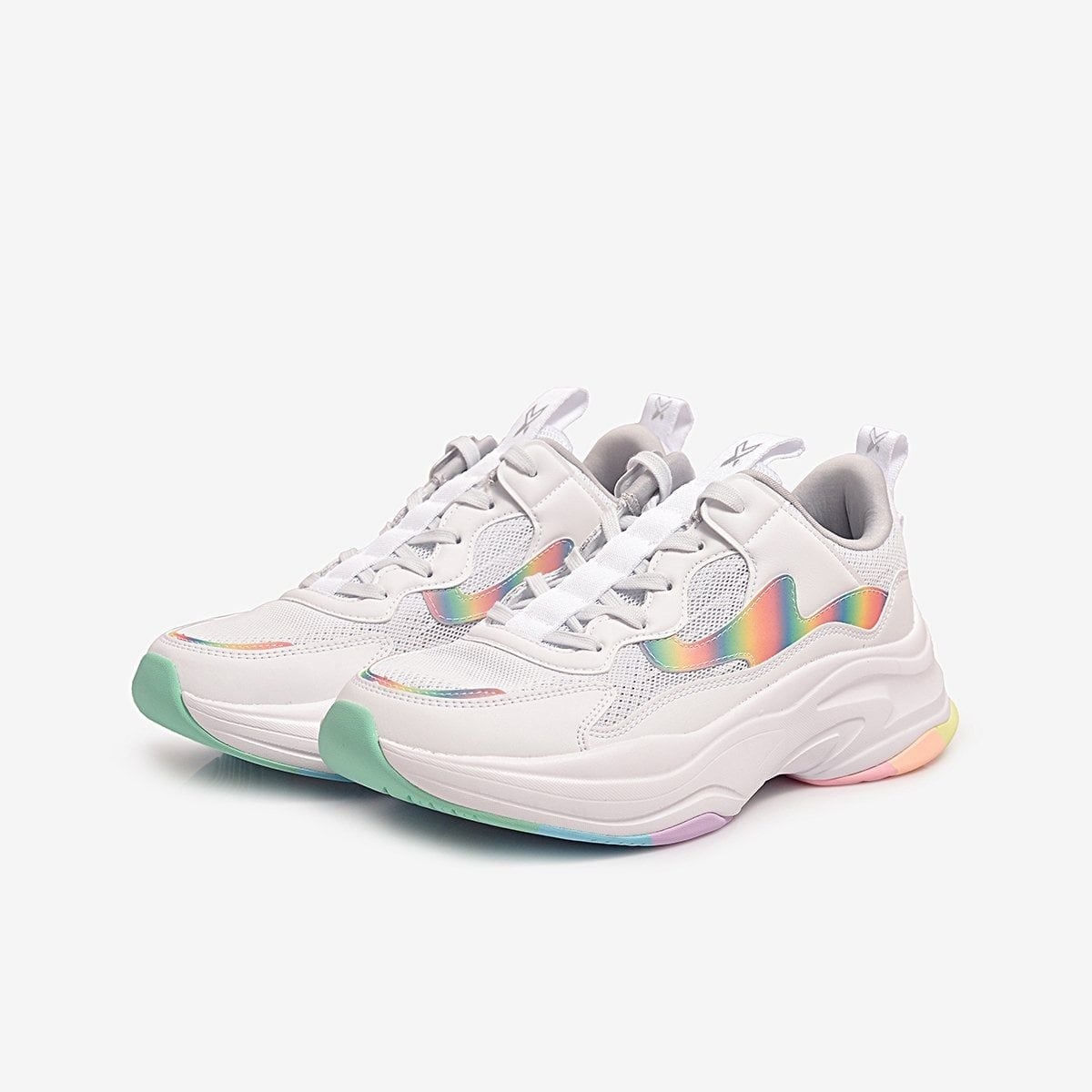 Review Giày Thể Thao Nam Hunter X Dune OTP Real White: Nhẹ, có chất riêng 1 Review Giày Thể Thao Nam Hunter X Dune OTP Real White: Nhẹ, có chất riêng