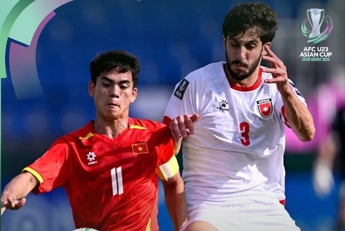 Văn Khang: Muốn thắng UAE, phải tập trung tuyệt đối