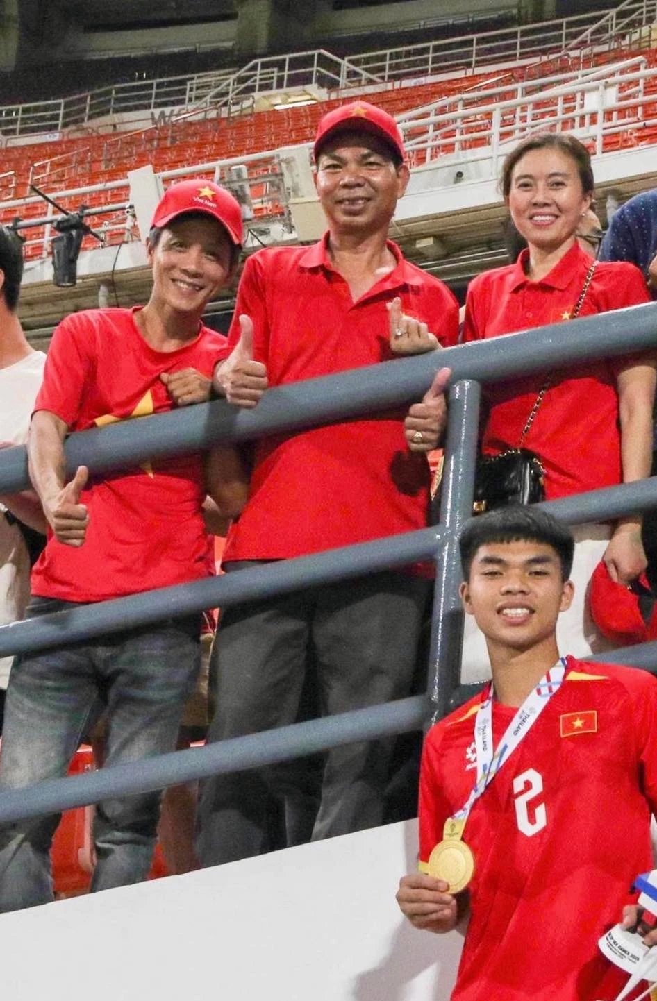 Lê Phát lớn lên từ hi sinh của người mẹ