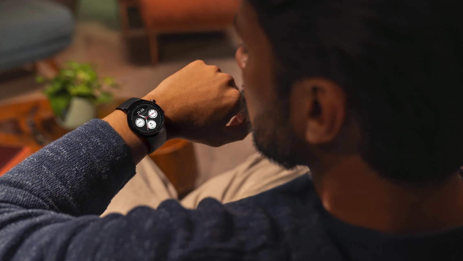 Moto Watch: Dáng dấp 1 chiếc đồng hồ cổ điển