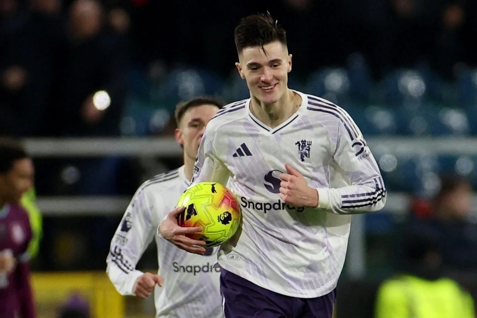 MU dưới thời Fletcher: Ít rối hơn, dễ thở hơn 1 MU dưới thời Fletcher: Ít rối hơn, dễ thở hơn