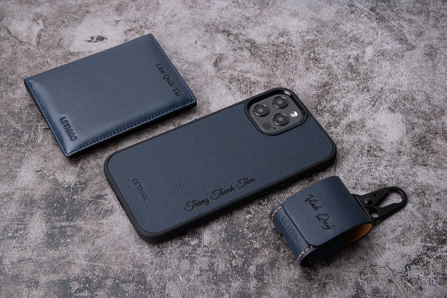 Ốp lưng da thật iPhone 17 Pro Lethnic: Áo giáp an toàn cho chiếc iPhone của anh em 6 Ốp lưng da thật iPhone 17 Pro Lethnic: Áo giáp an toàn cho chiếc iPhone của anh em