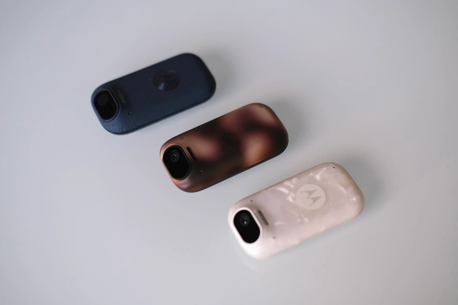 Motorola Qira: Canh bạc mới của Motorola