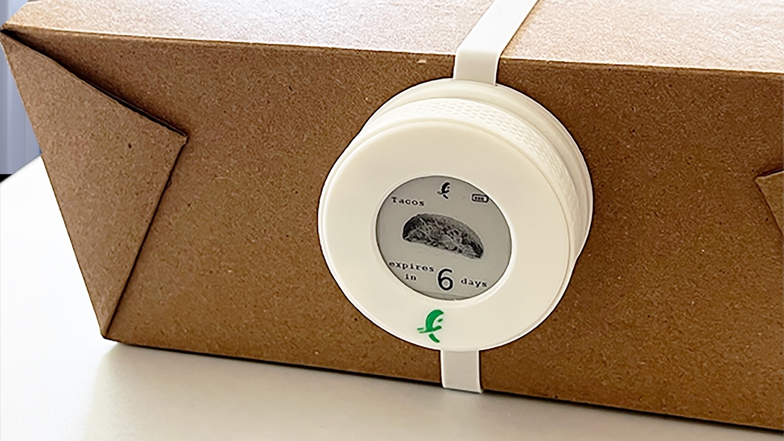 FoodTusker: Hộp đựng thức ăn biết báo trước khi thực phẩm hỏng 3 FoodTusker: Hộp đựng thức ăn biết báo trước khi thực phẩm hỏng