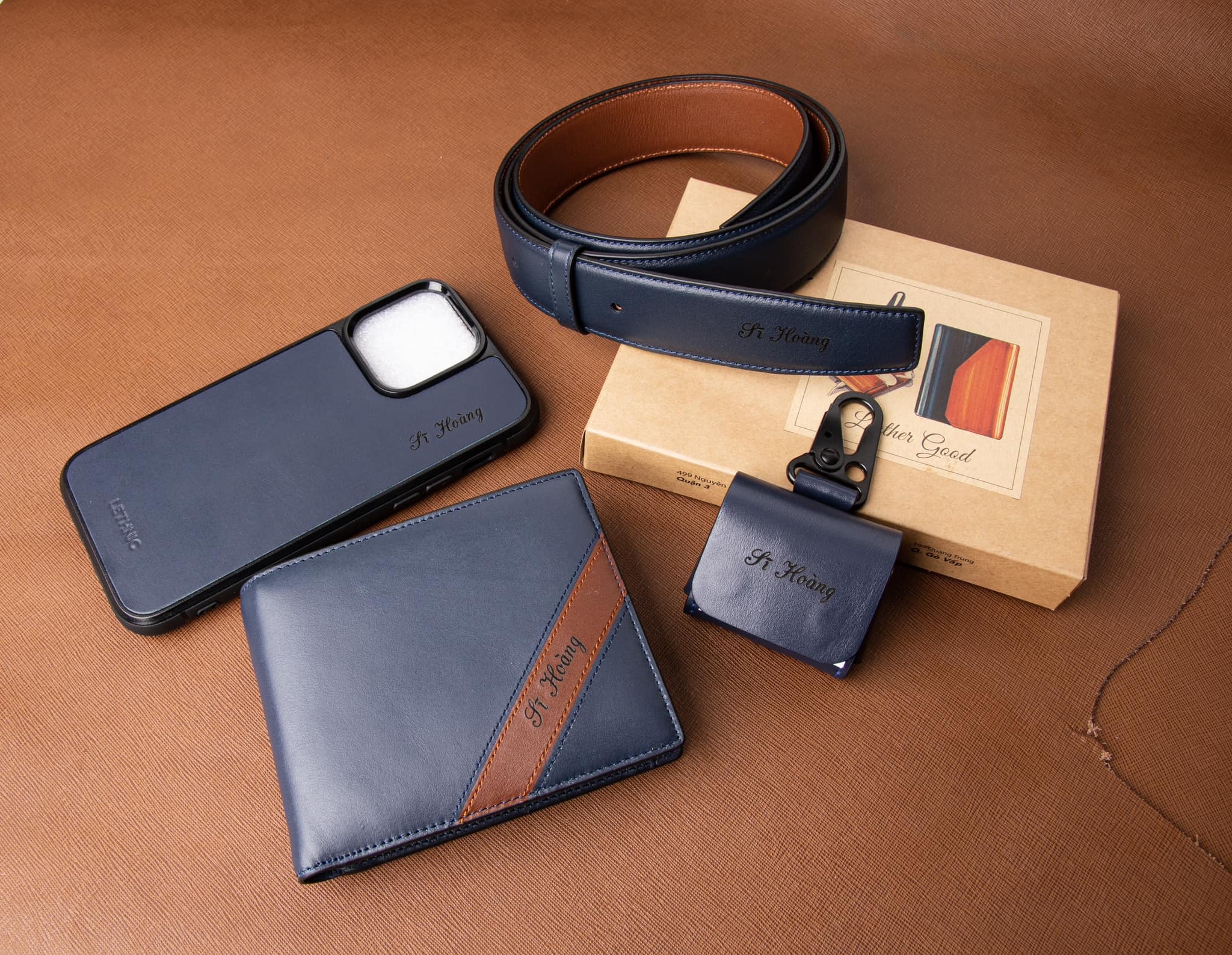 Trải nghiệm ví gập đôi Rambo Lethnic