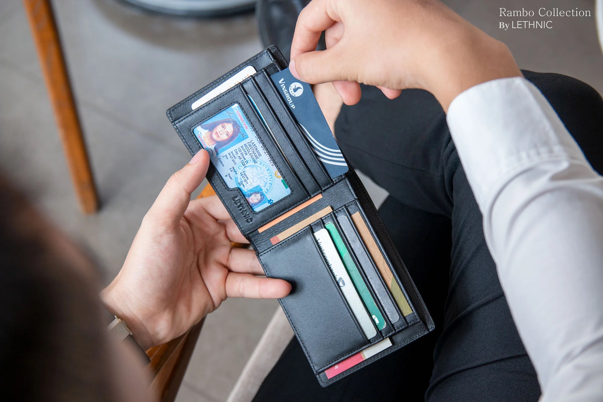 Trải nghiệm ví gập đôi Rambo Lethnic
