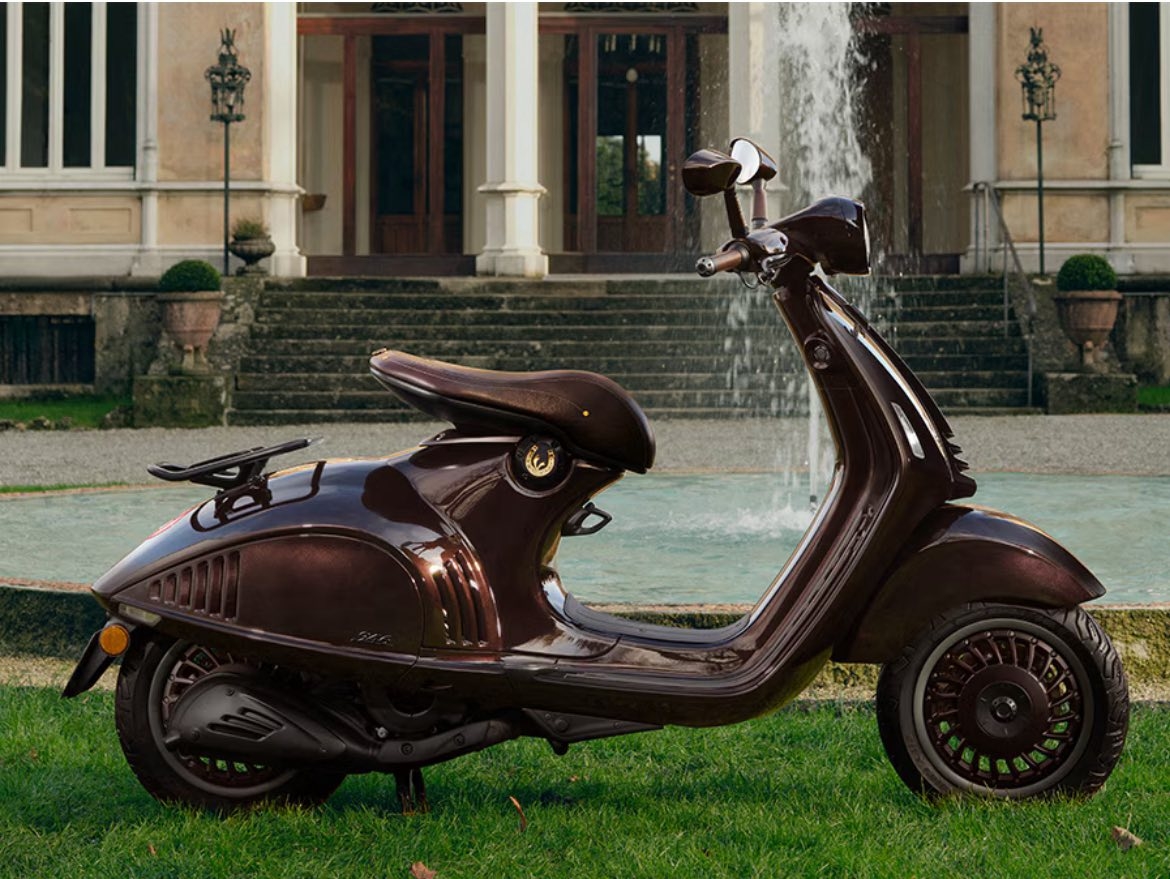 Đánh giá Vespa 946 Horse: Không vì số đông