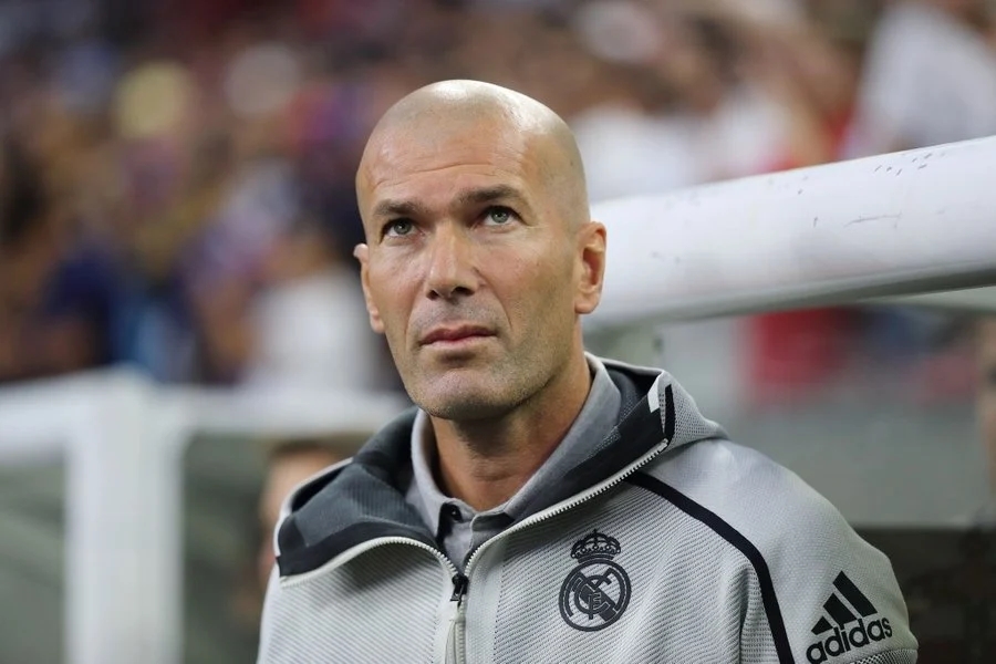 Ngày Zidane biến Real Madrid thành ‘độc nhất’