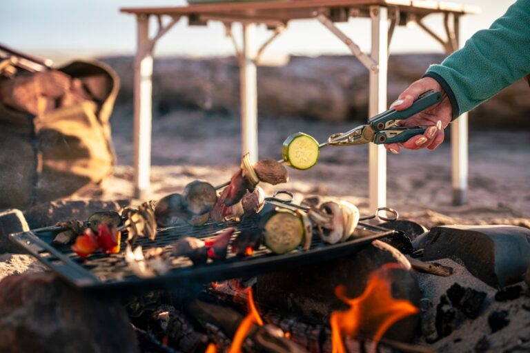 Leatherman Wave Alpha: “Quái vật” 21 công cụ trong lòng bàn tay 4 Leatherman Wave Alpha: “Quái vật” 21 công cụ trong lòng bàn tay