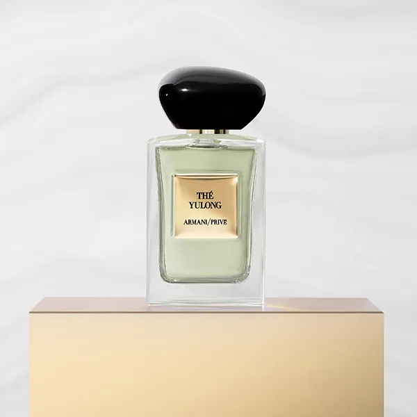 Giorgio Armani Privé Thé Yulong EDT: Mùi trà sang xịn dành cho anh em thích sạch sẽ