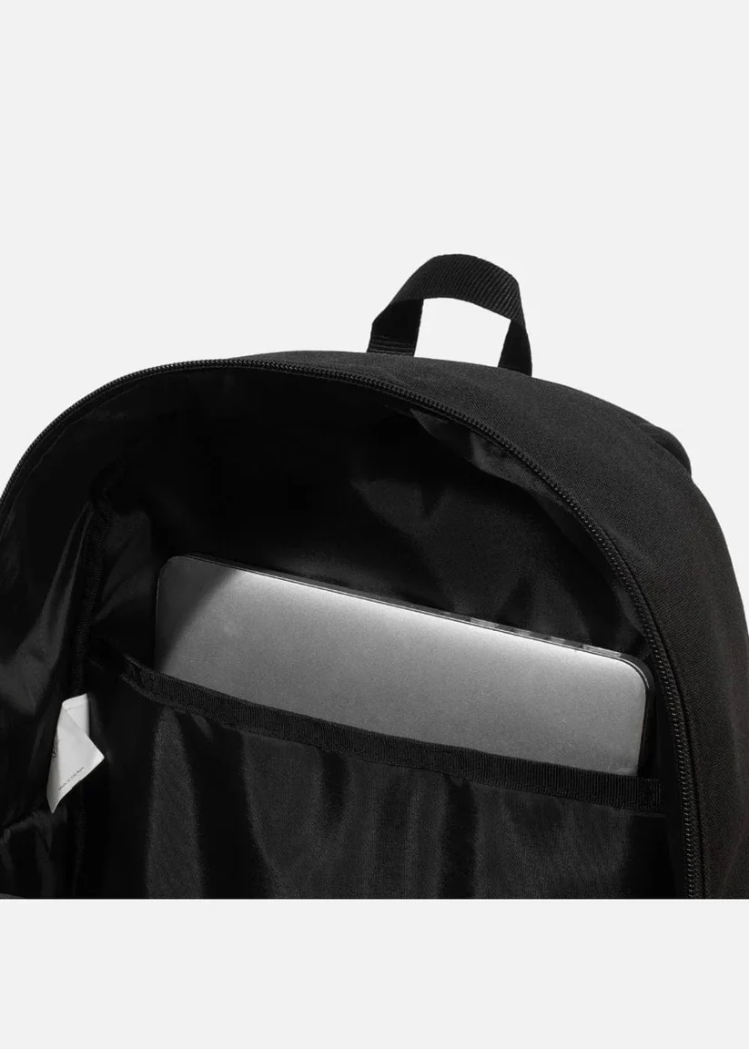 Balo Essential chống sốc #Y2010 002 đen: nhẹ, bền, chống sốc tốt trong tầm giá dưới 200K