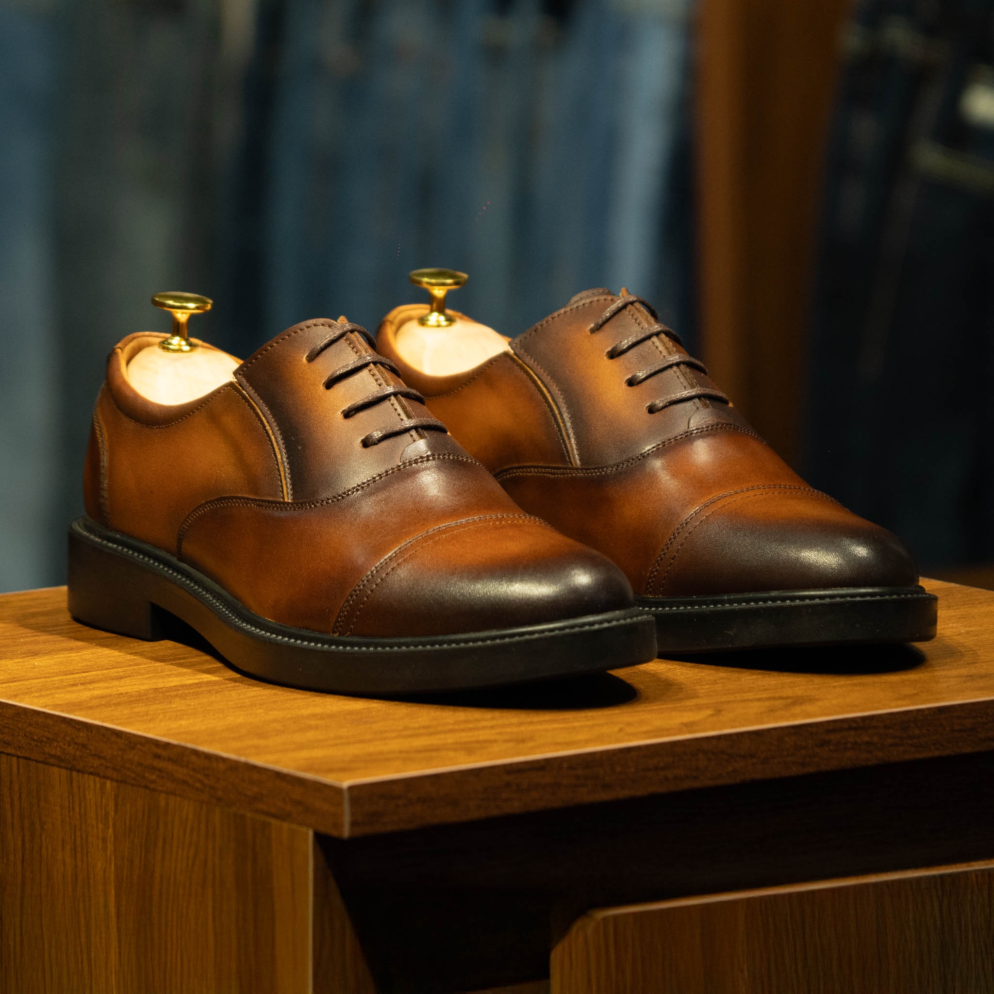 Giày Oxford Remy Martin có hợp với đàn ông bận rộn không?