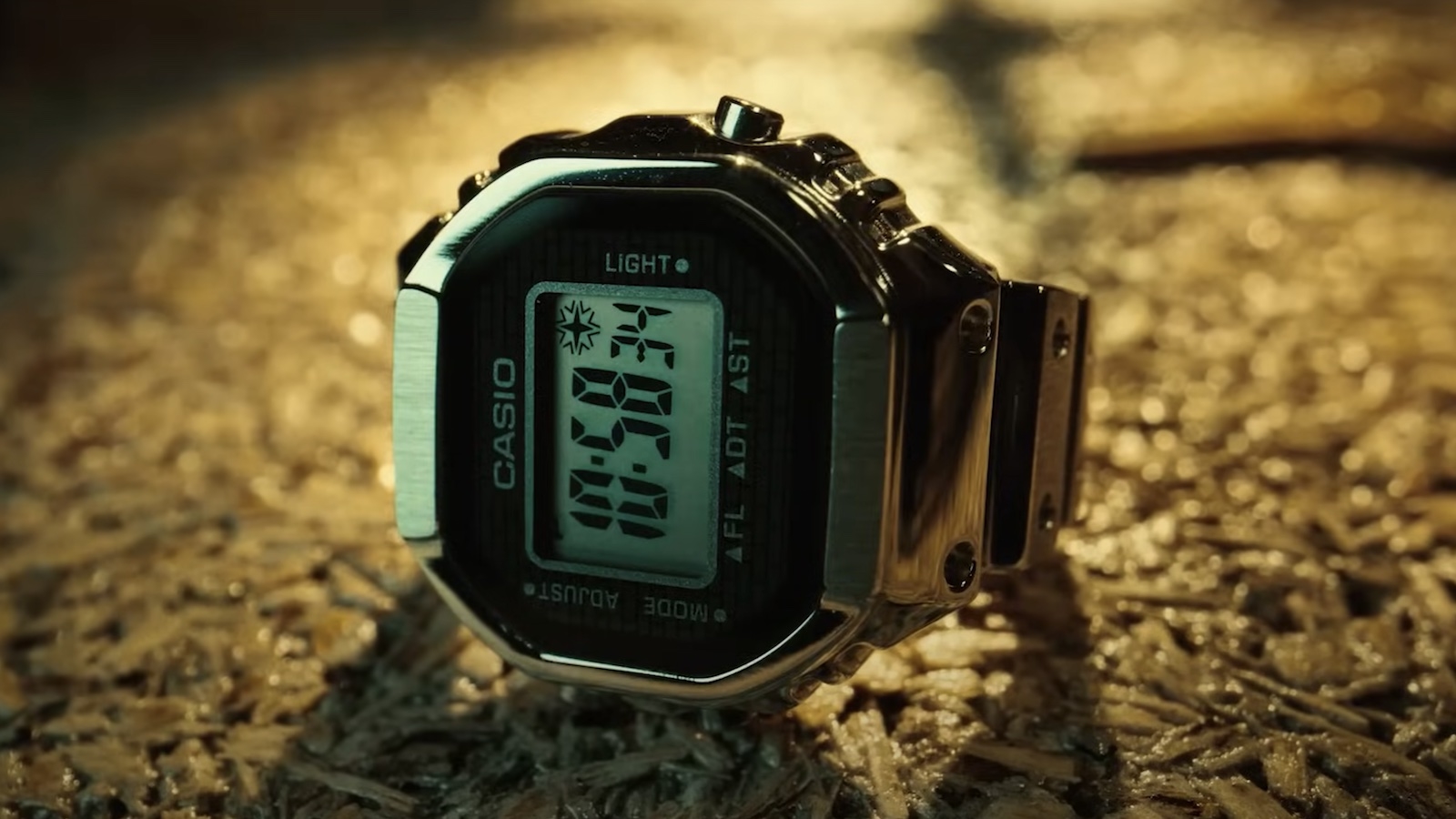 Casio Ring Watch review: Nhẫn xem giờ phát sáng, món đồ chơi công nghệ nhìn là ghiền