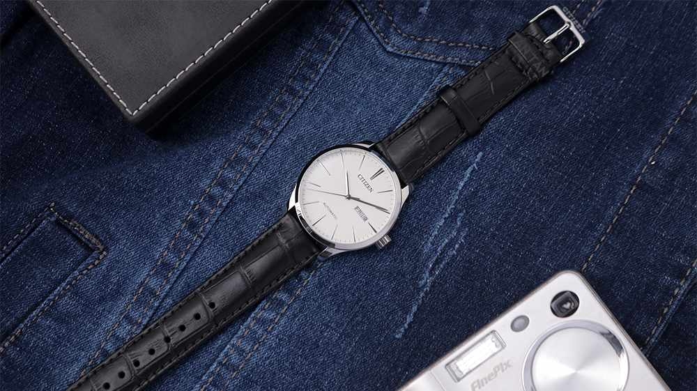 Citizen NH8350-08B: Vẻ chững chạc tử cổ tay 1 Citizen NH8350-08B: Vẻ chững chạc tử cổ tay