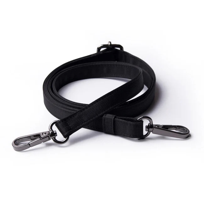 Trải nghiệm túi đeo chéo vuông Crossbody Bag SOWER 5 Trải nghiệm túi đeo chéo vuông Crossbody Bag SOWER