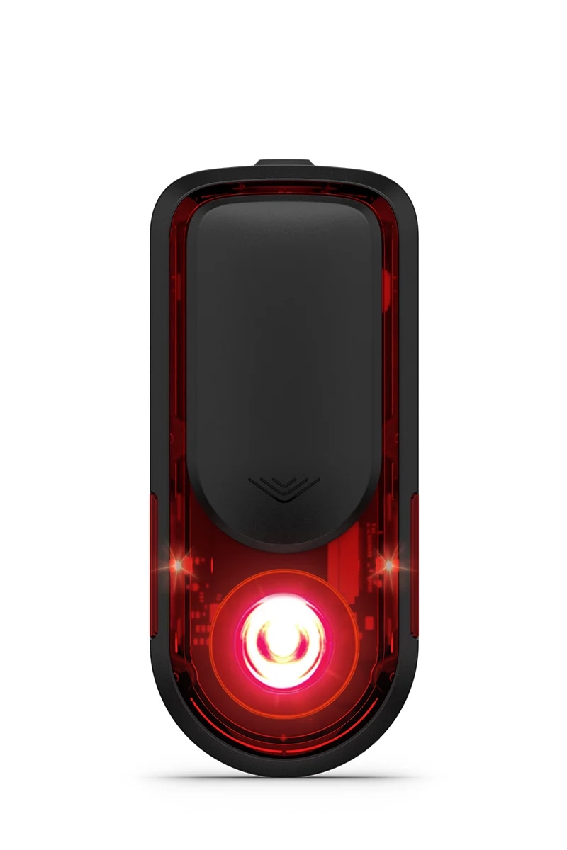 Đánh giá Varia RearVue 820 – Đèn hậu tích hợp radar cho anh em đi xe đạp