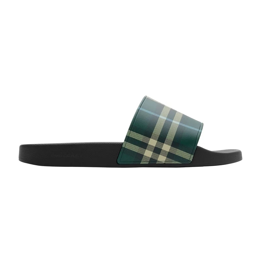 Burberry Check Slides Leaf IP Check xanh đen: Hiện đại, tầm 10 triệu