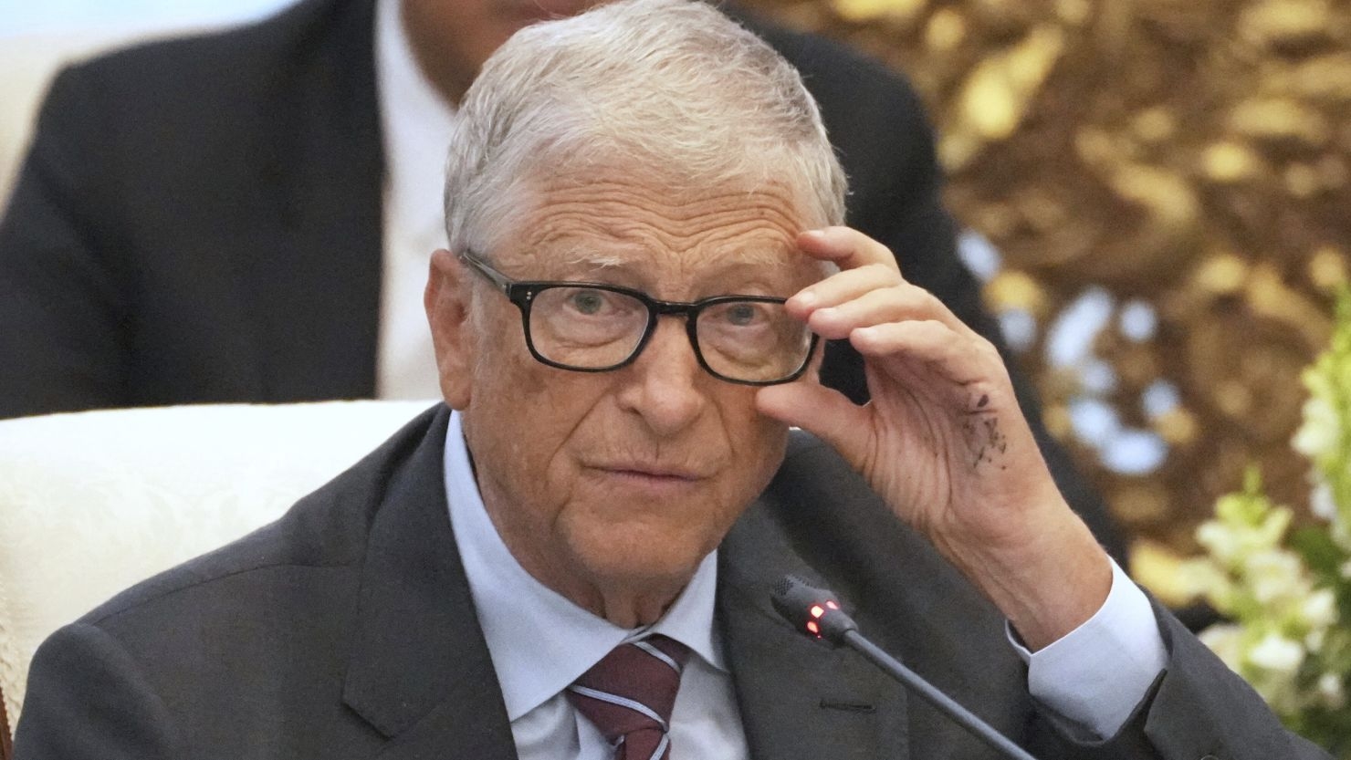 Bill Gates bất ngờ xin lỗi 3 Bill Gates bất ngờ xin lỗi