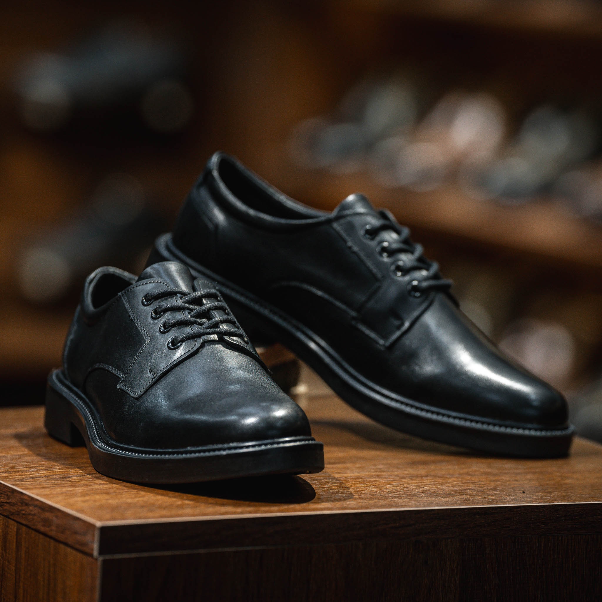 Giày Derby Classic Brandy Patina có đáng mua không? 3 Giày Derby Classic Brandy Patina có đáng mua không?