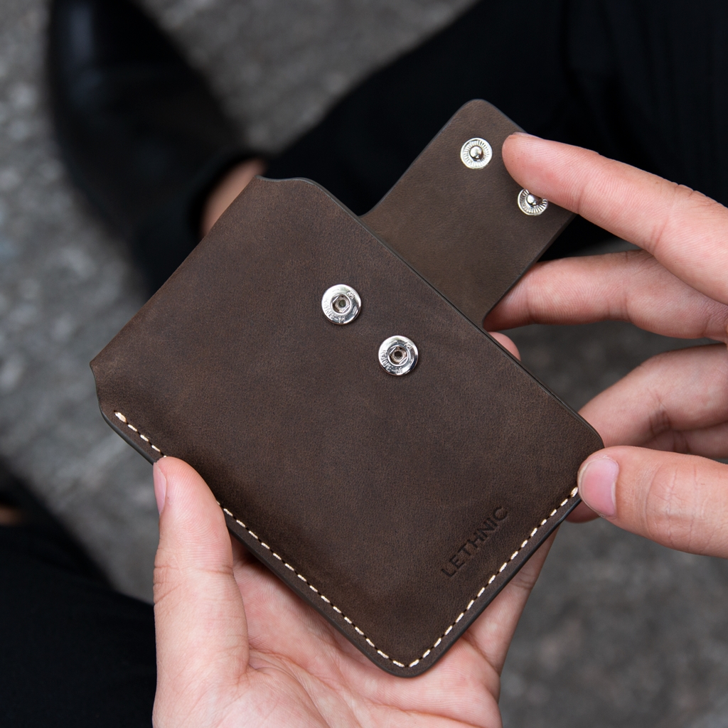 Ai nên mua ví Tactical Series 01?