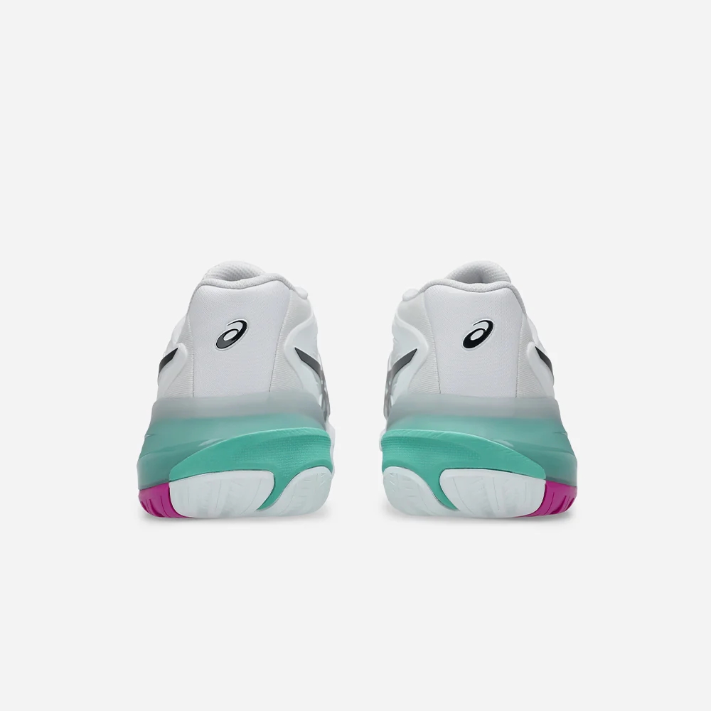 Asics Gel-Resolution X có còn là “tượng đài cuối sân” không?