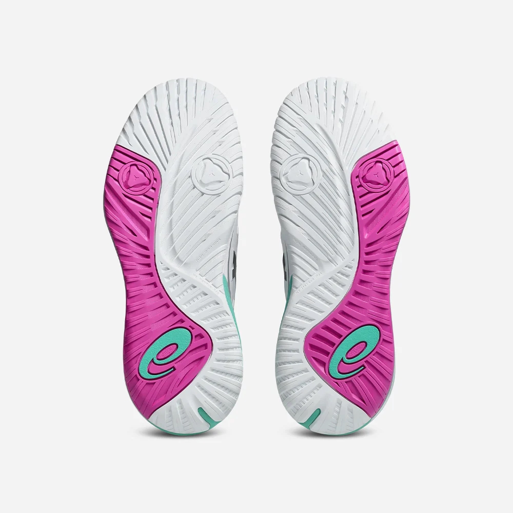 Asics Gel-Resolution X có còn là “tượng đài cuối sân” không?