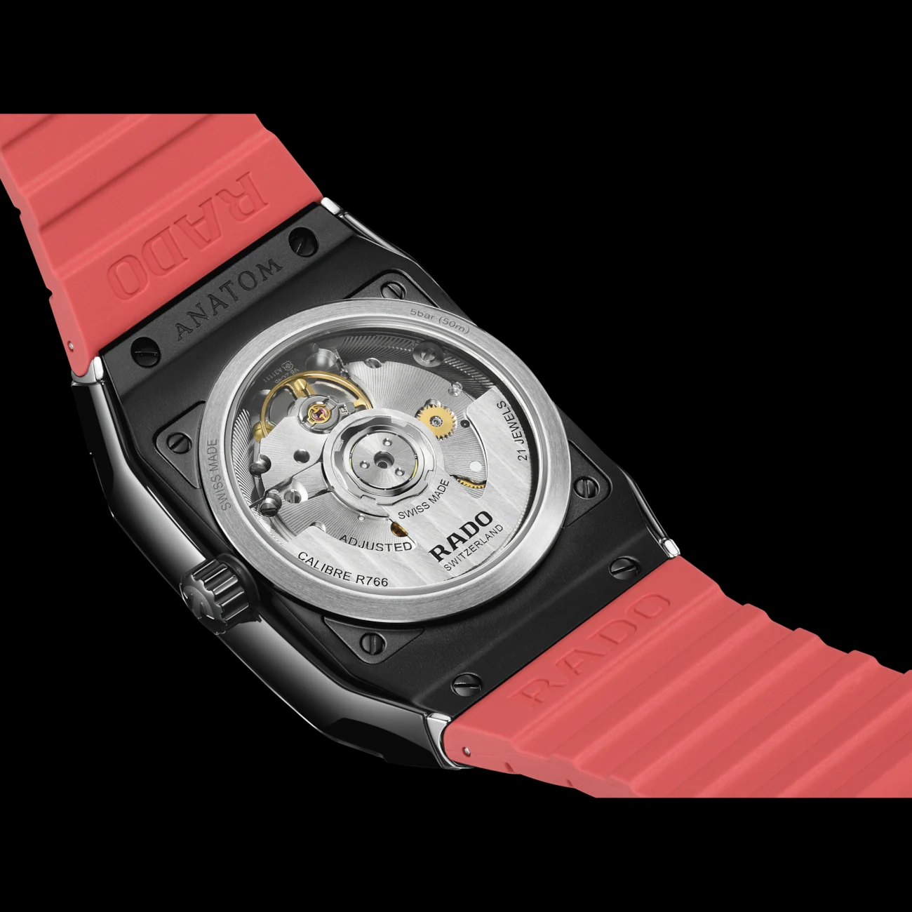 Đánh giá Rado Anatom Automatic: Đồng hồ ceramic unisex với kính sapphire cong trụ độc đáo