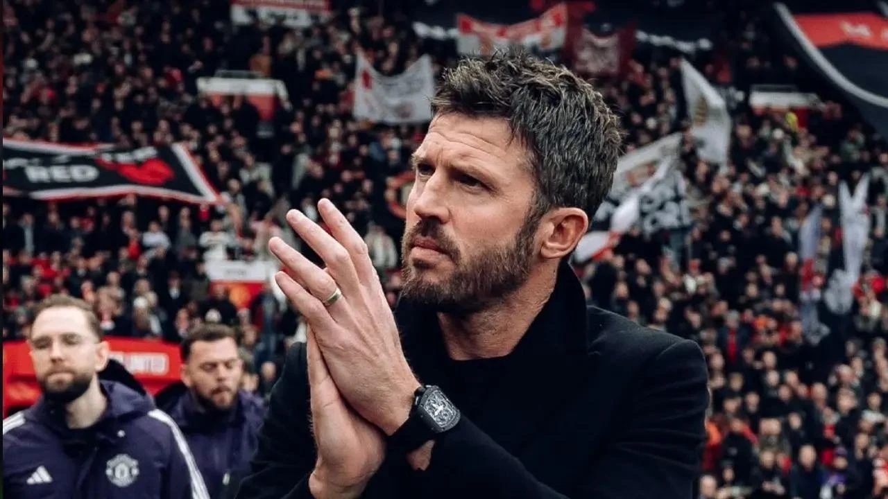 HLV Carrick đeo đồng hồ gì để lấy ‘hên’ cho MU?