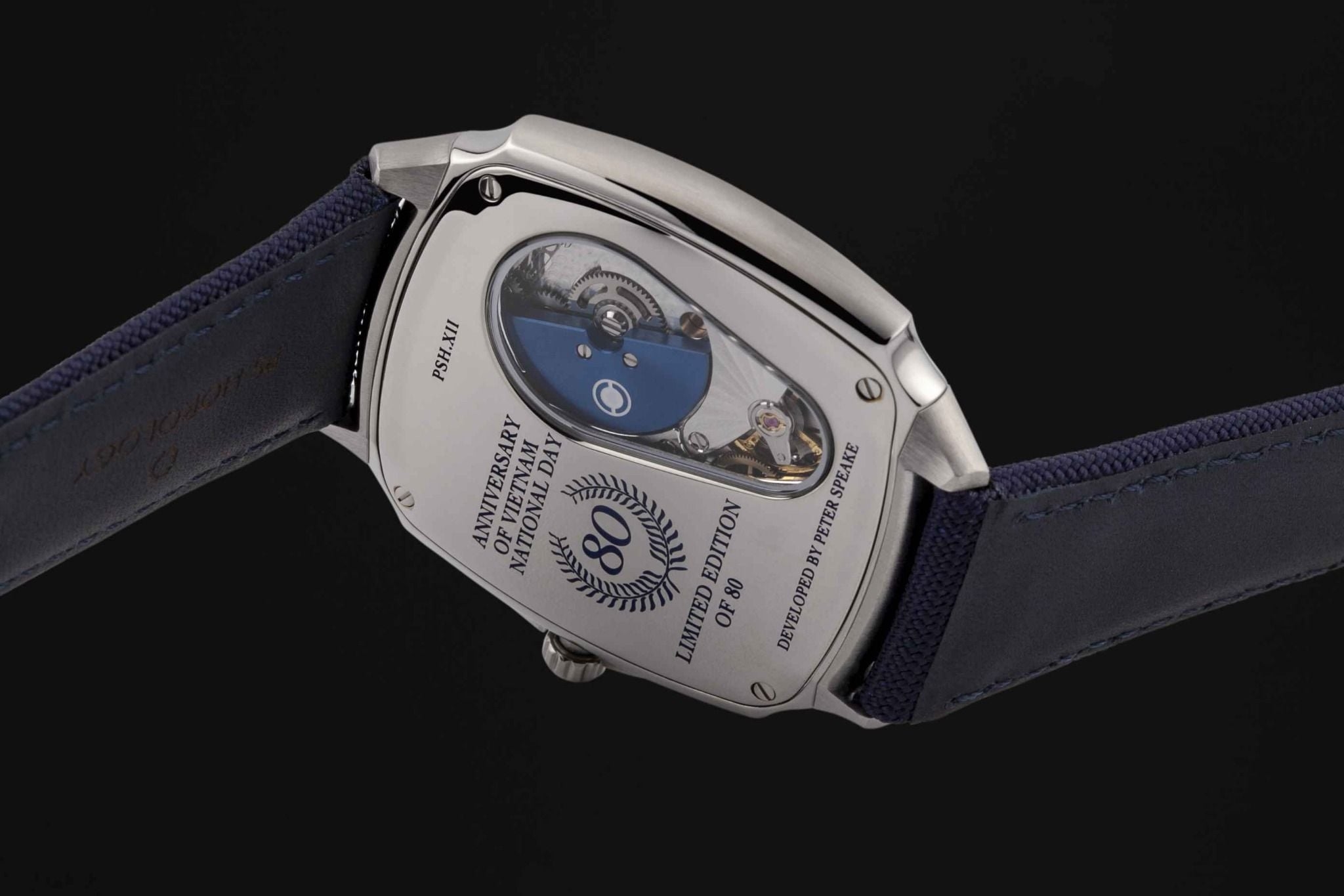 Tsuba Dong Son Ultramarine Limited Edition: Khi trống đồng Đông Sơn bước vào thế giới đồng hồ cơ cao cấp