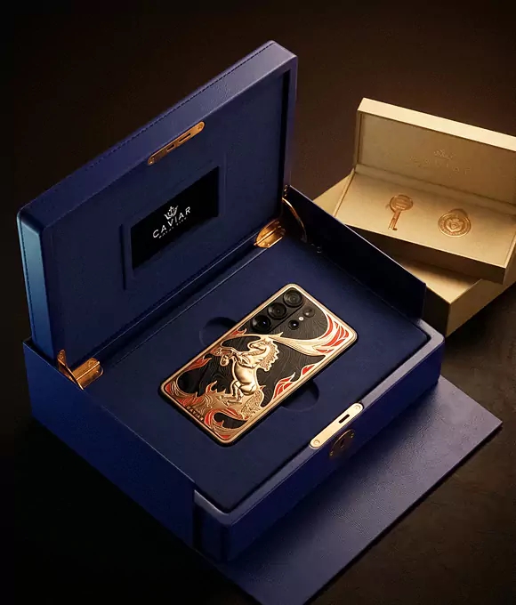 Galaxy S26 Ultra Fire Horse: Giá hơn 300 triệu, chỉ 19 chiếc trên toàn cầu