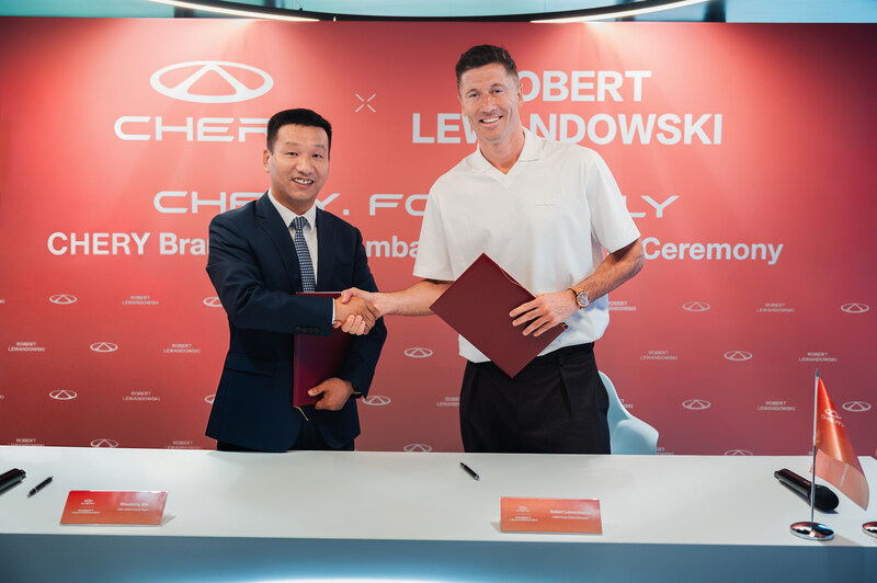 CHERY chính thức công bố Robert Lewandowski là Đại sứ toàn cầu của thương hiệu CHERY, củng cố triết lý thương hiệu “Vì gia đình”