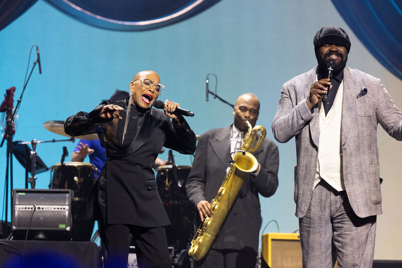 Lễ kỷ niệm Ngày Jazz Quốc tế 2026 trên toàn thế giới kết thúc với buổi hòa nhạc toàn sao đầy hứng khởi tại Chicago