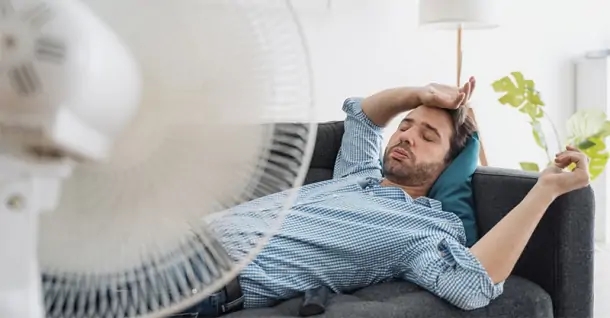 Bật quạt cả đêm là lợi hay hại?
