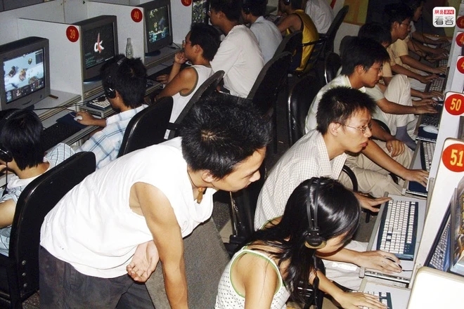 Internet đang nhớ thời chưa có AI